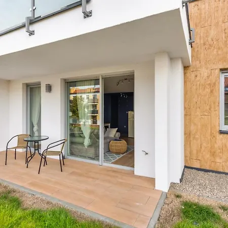 Apartamenty Sun & Snow Baltic Sun Z Basenem I Placem Zabaw Sztutowo Exterior photo